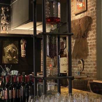 Baobab Lounge - Lounges Near Me - Savannah, Georgia