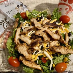 Spicy Southwest Salad! Yum!