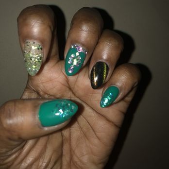 Lily Nails - Nail Salons Near Me - Hope Mills, North Carolina Lily Nails - Nail Salons Near Me - Hope Mills, North Carolina