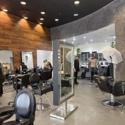 Divad Hair Studio