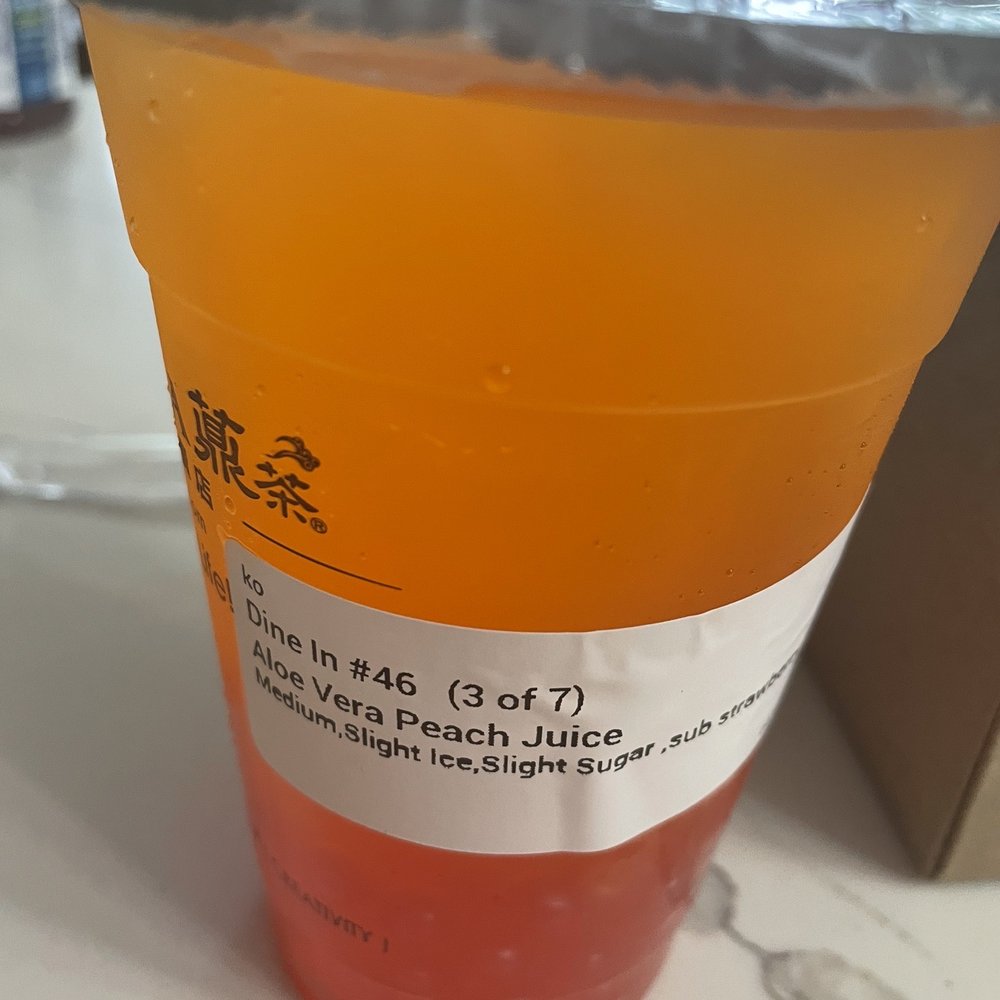 Ding Tea Johns Creek - Aloe Vera peach juice - Coffee & Tea Near Me - Johns Creek, Georgia