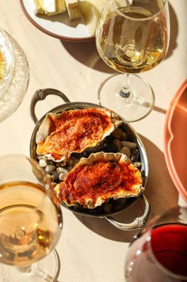 Folia Bar & Kitchen by null