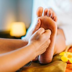 Memorial Reflexology Massage - Come And Try Our Services
