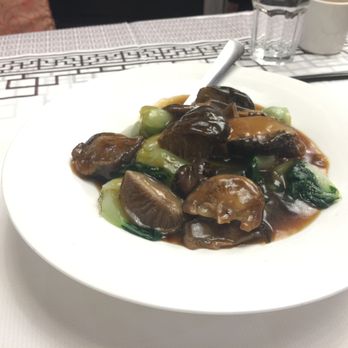 Phoenix Restaurant - Baby Bok Choy w/ Shiitake Mushroom - Dim Sum Near Me - Chicago, Illinois Phoenix Restaurant - Baby Bok Choy w/ Shiitake Mushroom - Dim Sum Near Me - Chicago, Illinois