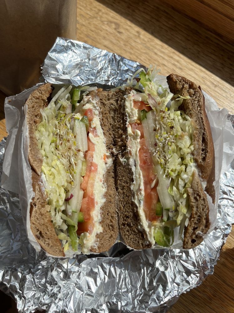 COUNTY FARM BAGELS 77 Photos & 90 Reviews 118 N Main St, Wheaton