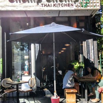 Chomp Chomp Thai kitchen - Front enterance of the restaurant. - Thai Near Me - New York, New York