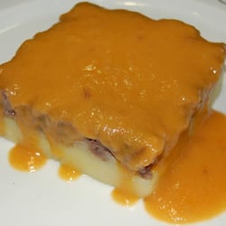 La Tartana - Rabo de toro deshuesado sobre patata a la gallega y su crema