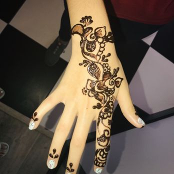Summer the threader - Beautiful henna done by summer - Eyebrow Services Near Me - Wesley Chapel, Florida Summer the threader - Beautiful henna done by summer - Eyebrow Services Near Me - Wesley Chapel, Florida