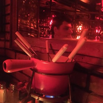 Geja's Cafe - Fondue Near Me - Chicago, Illinois