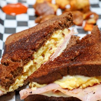 Leftie Lees - Egg Melt @tiffhuangry - Food Stands Near Me - Avondale Estates, Georgia