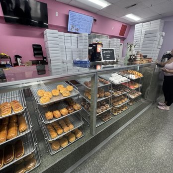 Popular Donuts - Donuts - Donuts Near Me - Kennewick, Washington Popular Donuts - Donuts - Donuts Near Me - Kennewick, Washington