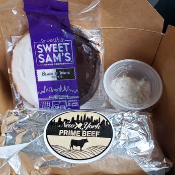 The Steak Truck - Steak sandwich, bw cookie and truffle aioli - Food Trucks Near Me