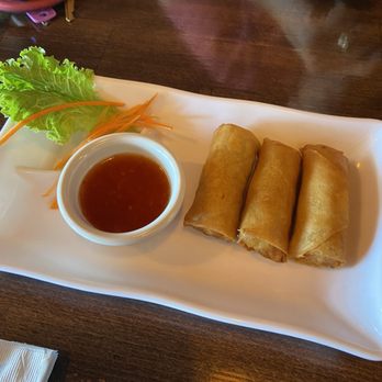 Nom’s Kitchen - A2 Thai EGG Roll - Thai Near Me - Corp Christi, Texas