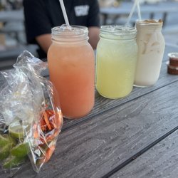 Tacos Ensenada - Aguas Frescas