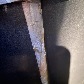 United Airlines - Wall of plane split. - Airlines Near Me - Houston, Texas United Airlines - Wall of plane split. - Airlines Near Me - Houston, Texas