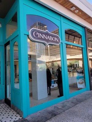 Cinnabon by null