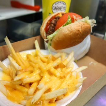 Carney's Restaurant - Burgers Near Me - Los Angeles, California
