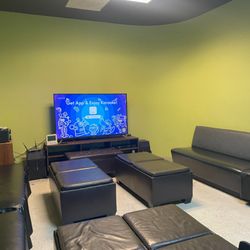Gamba Karaoke - Biggest Party room can host up to 30 people