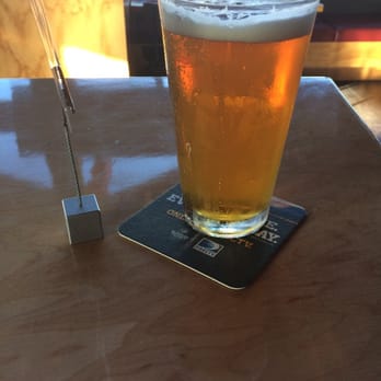 Pitfire Pizza - Very cold sculpin IPA - Pizza Near Me - Costa Mesa, California
