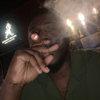 Central Cigars - Tobacco Shops Near Me - Saint Petersburg, Florida