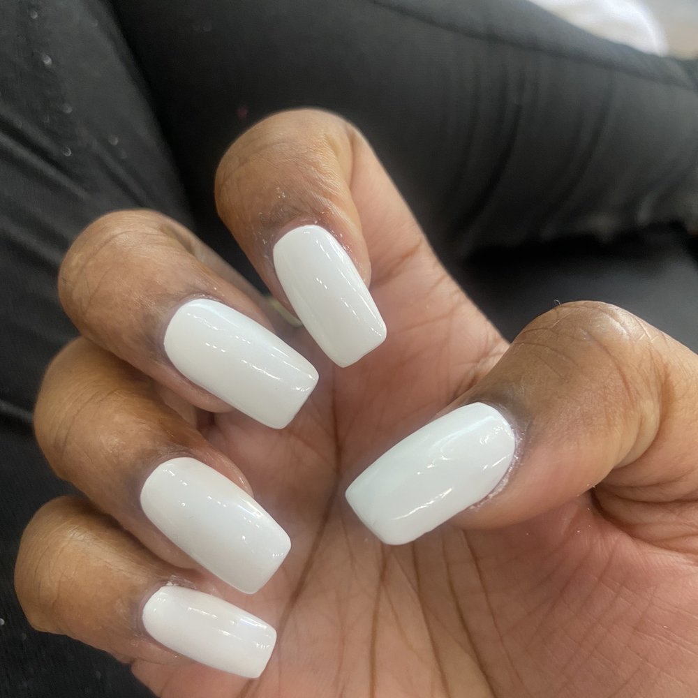 Trill Nail Parlor - left hand - Nail Salons Near Me - Bellflower, California Trill Nail Parlor - left hand - Nail Salons Near Me - Bellflower, California