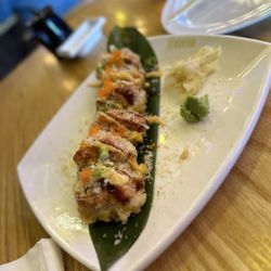Kinya Ramen - Crispy rice with spicy tuna, very good.
