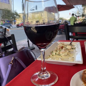 Mamma Mia - House Wine Great!!! - Italian Near Me - Bakersfield, California Mamma Mia - House Wine Great!!! - Italian Near Me - Bakersfield, California