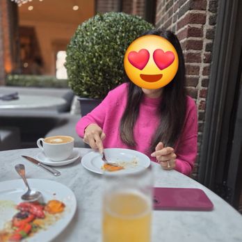 3 Arts Club Cafe at RH Chicago - Cafes Near Me - Chicago, Illinois 3 Arts Club Cafe at RH Chicago - Cafes Near Me - Chicago, Illinois