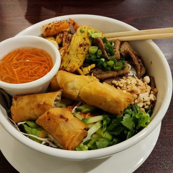 Viet Bites - Vermicelli with beef, shrimp, chicken, and veggies - Vietnamese Near Me - Phoenix, Arizona