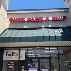 Qwik Pack and Ship Wake Pointe Plaza - Store Front