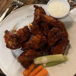 Delancey's - 6 Delancey Wings