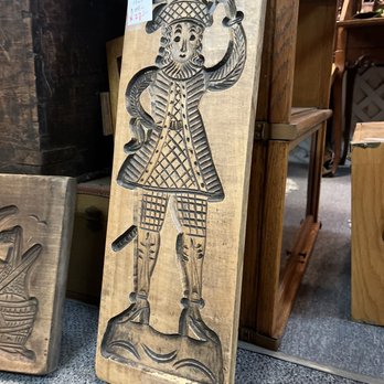Back In Time Antiques - Used, Vintage & Consignment Near Me - Redlands, California