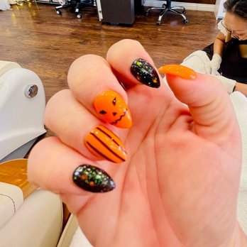 Pink Sassy Nails - Nail Salons Near Me - Gilroy, California