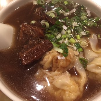 Mike's Noodle House - wonton noodle soup with beef brisket - Cantonese Near Me - Seattle, Washington Mike's Noodle House - wonton noodle soup with beef brisket - Cantonese Near Me - Seattle, Washington