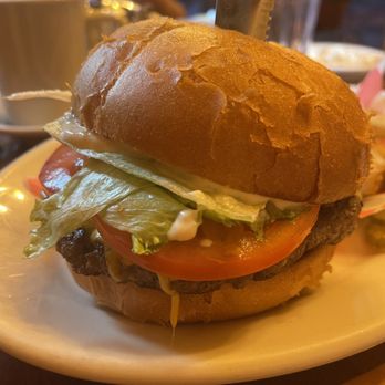 Frank's Diner - Huge delicious Great Northern Hamburger - Diners Near Me - Spokane, Washington Frank's Diner - Huge delicious Great Northern Hamburger - Diners Near Me - Spokane, Washington