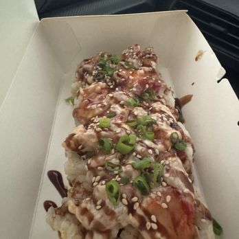Local Boy Sushi - Sushi Bars Near Me - Kailua, Hawaii