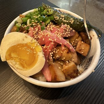 Silverlake Ramen - Regular Pork Bowl - Ramen Near Me - South Pasadena, California Silverlake Ramen - Regular Pork Bowl - Ramen Near Me - South Pasadena, California