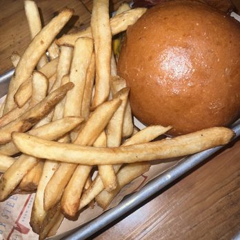 Tipsy Steer - Aged Cheddar & Bacon - New American Near Me - Roseville, Minnesota
