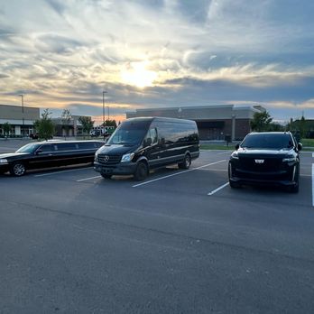 Dana Limo - Limos Near Me - Murfreesboro, Tennessee Dana Limo - Limos Near Me - Murfreesboro, Tennessee