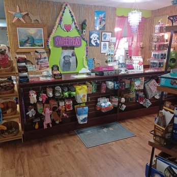 Sweetpeas Posh Pets - Getting some puppy Christmas presents ;-) - Pet Stores Near Me - Gulf Shores, Alabama Sweetpeas Posh Pets - Getting some puppy Christmas presents ;-) - Pet Stores Near Me - Gulf Shores, Alabama
