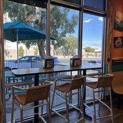Bahama Buck's - North Las Vegas - Window seating