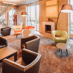 Rückgrat-Center Freiburg Stühlinger - Rückgrat Freiburg Stühlinger - Herzlich willkommen im Loungebereich!