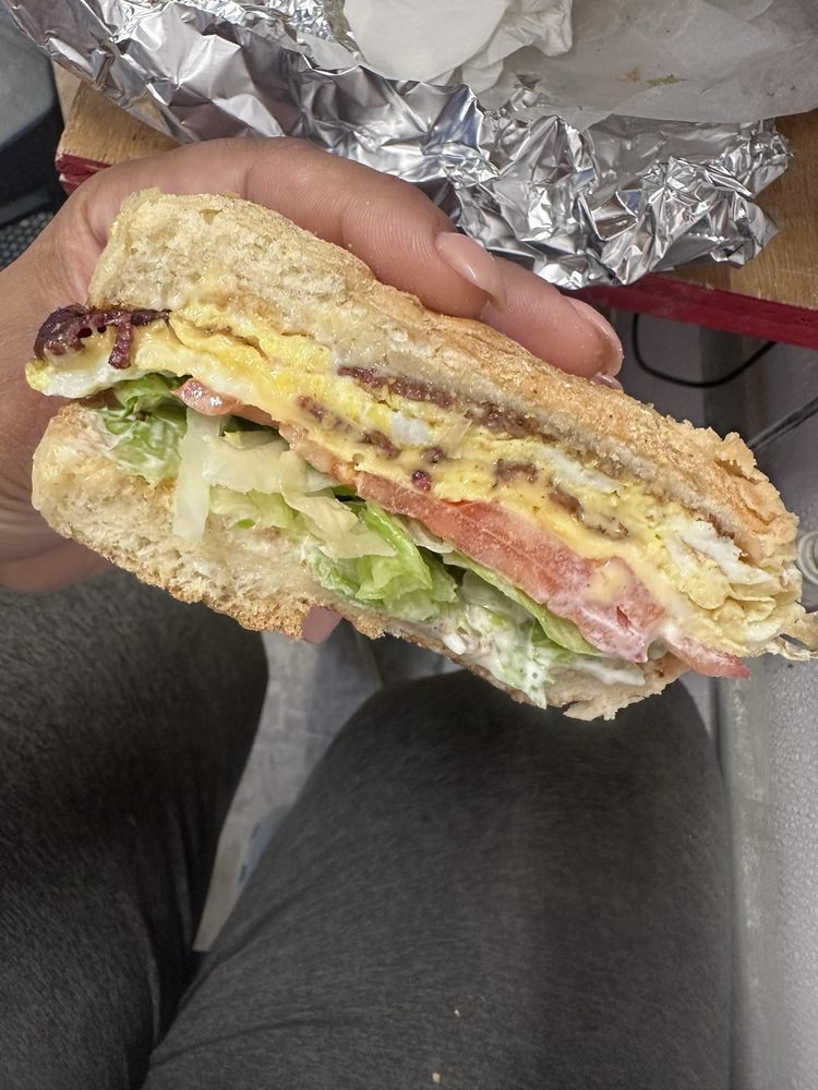 Food from NYC Deli & Delight