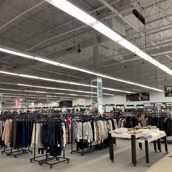 Saks OFF 5TH - Department Stores Near Me - Hanover, Maryland Saks OFF 5TH - Department Stores Near Me - Hanover, Maryland
