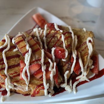 EggTown - Stuffed strawberry french toast - Breakfast & Brunch Near Me - Tampa, Florida