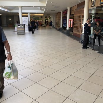 Scottsdale Centre - Shopping Centers Near Me - Delta, British Columbia