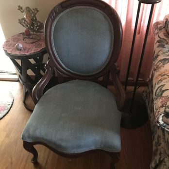 Spring Valley Upholstery - Before - Furniture Reupholstery Near Me - Spring Valley, California Spring Valley Upholstery - Before - Furniture Reupholstery Near Me - Spring Valley, California