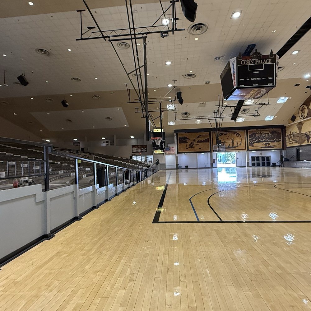 Corn Palace - Museums Near Me - Mitchell, South Dakota