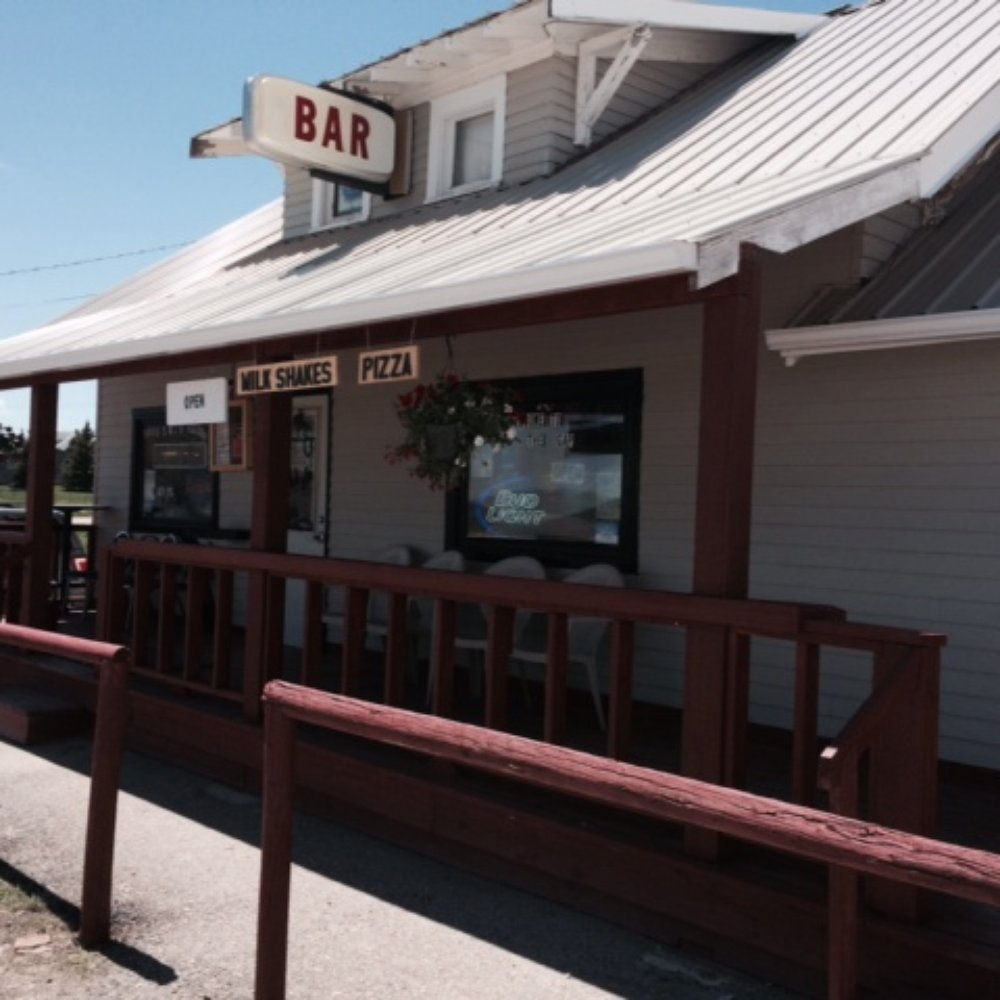 Hitching Post Cafe & Bar - Friendliest place along the road! - Bars Near Me - Judith Gap, Montana