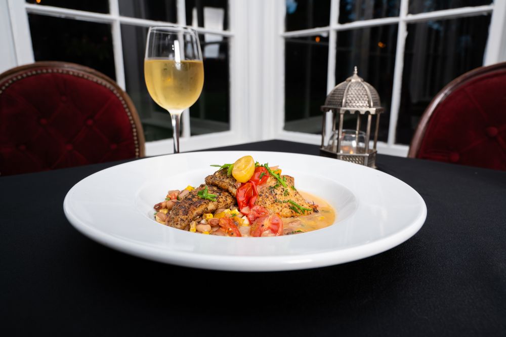 Cedar Grove Restaurant - vineyard in Vicksburg, MS